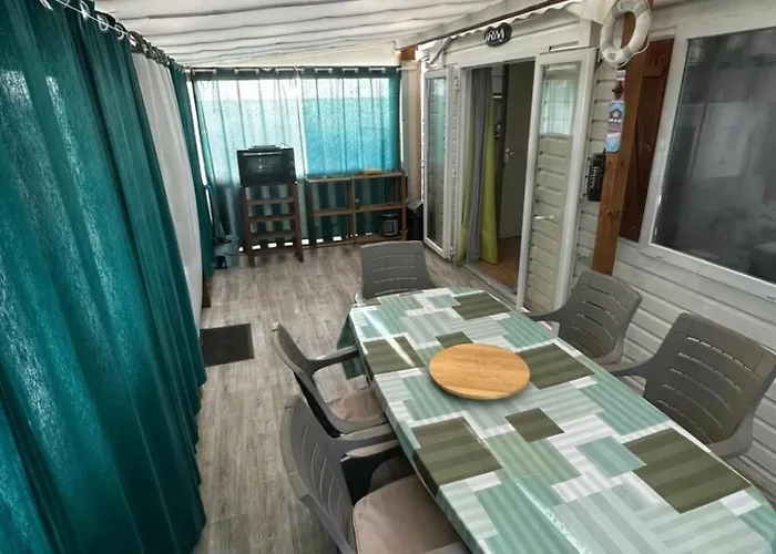 Le Cocon De L'arnel Villeneuve-lès-Maguelone